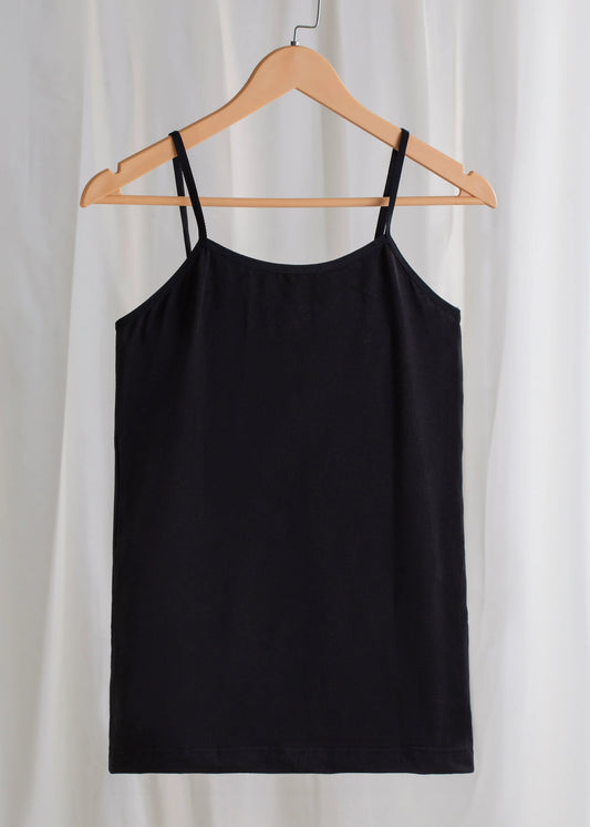 Spagheti strap undershirt